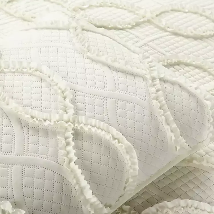 Quilts-Kirklands Home Ivory Trellis Ruffles 3-pc. King Quilt Set White