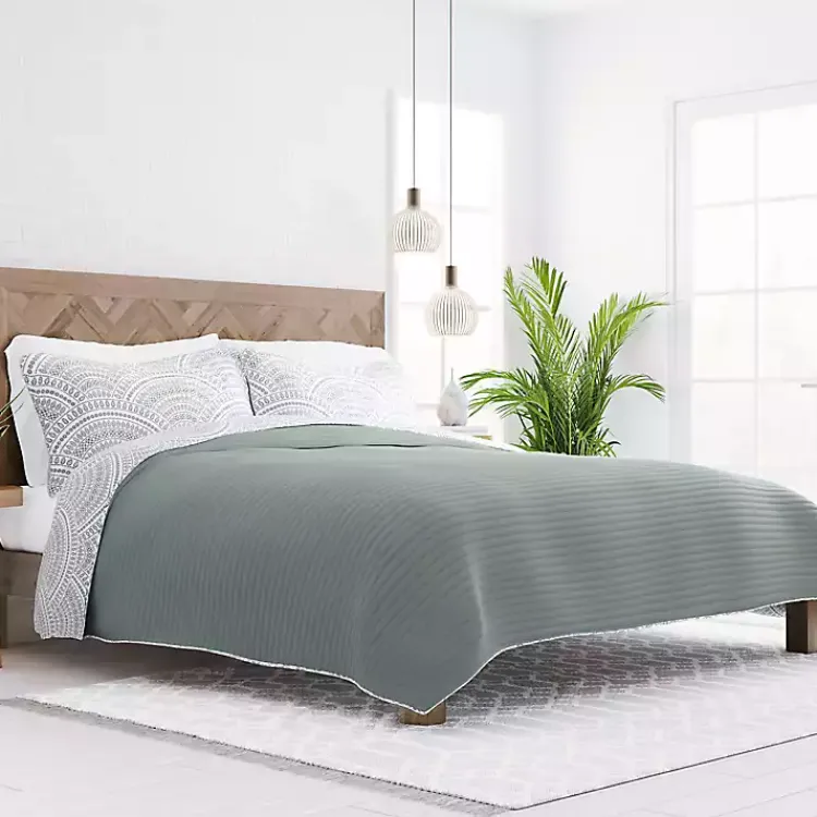 Quilts-Kirklands Home Green Scalloped Reversible 2-pc. Twin Quilt Set