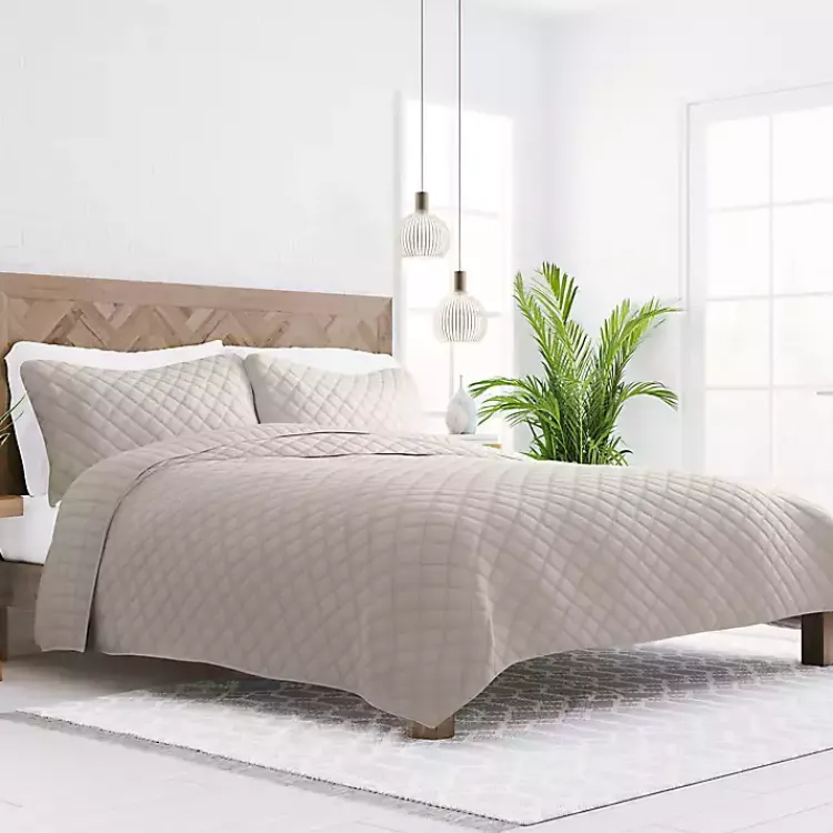 Quilts-Kirklands Home Latte Stitched Diamond 3-pc. Queen Quilt Set Tan