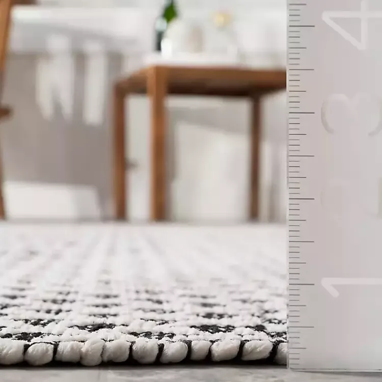 Area Rugs-Kirklands Home Black & White Trellis Indoor/Outdoor Rug, 4x6