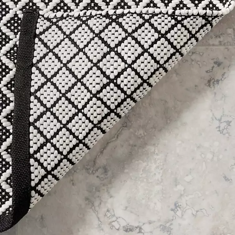 Area Rugs-Kirklands Home Black & White Trellis Indoor/Outdoor Rug, 4x6