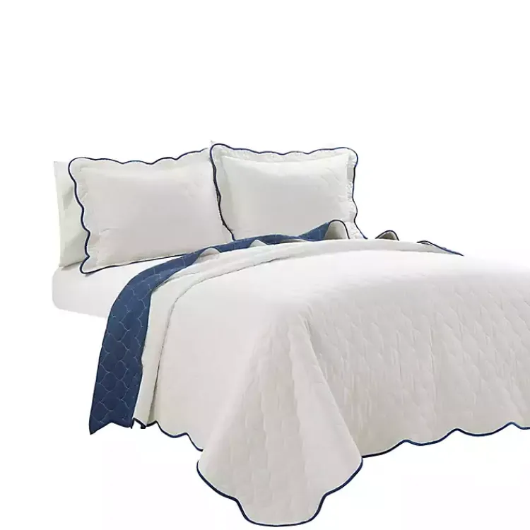 Quilts-Kirklands Home White and Navy Scallop 3-pc. Full/Queen Quilt Set